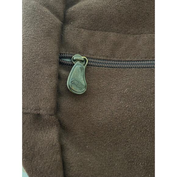 AmeriBag 17\